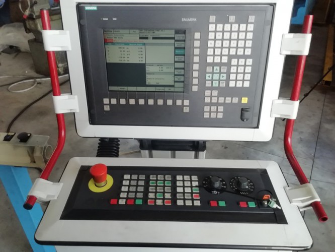 Curvatubi CNC Crippa CA 542 Usata – 5 Assi Destra e Sinistra - Plastin Gold